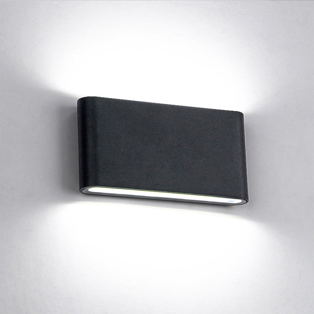 Luca – Lampe d'escalier extérieure LED moderne