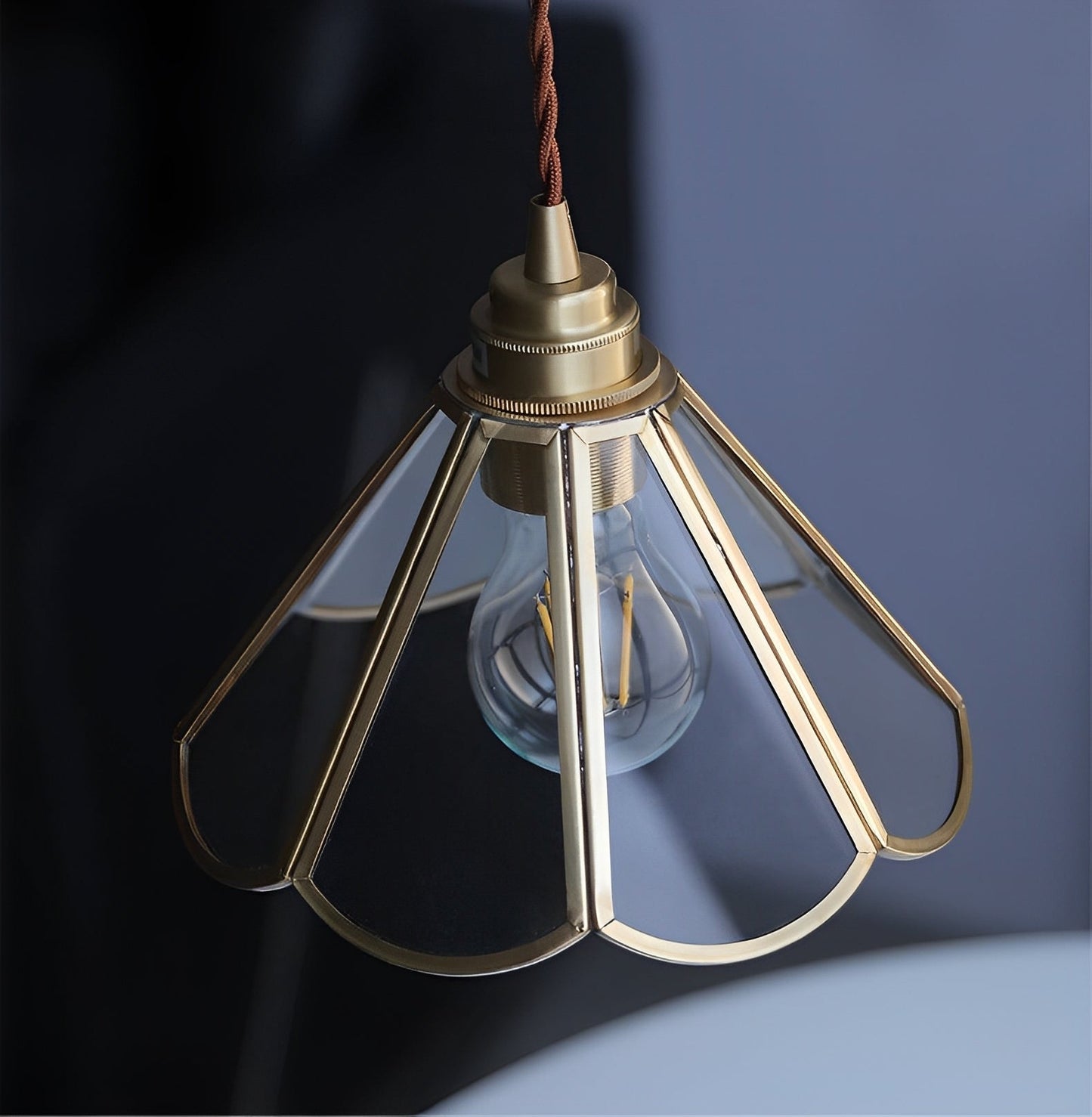 Clara – Suspension en verre avec câble en tissu