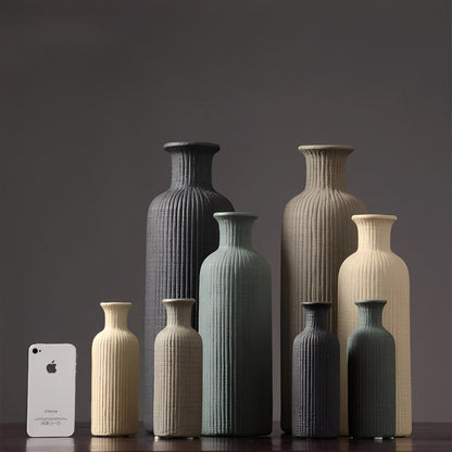 Etsu – Vase en céramique décorative en différentes hauteurs