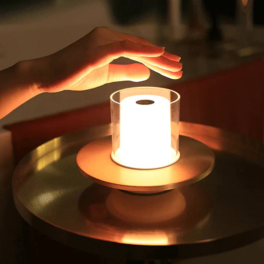LumaGlow – Bougie LED élégante avec contrôle par induction et lumière sans flamme