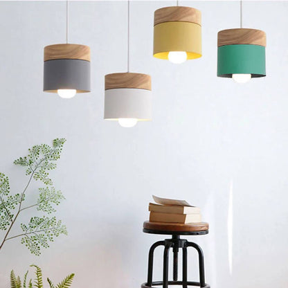 Suspension Nordica – Bois naturel au style scandinave épuré