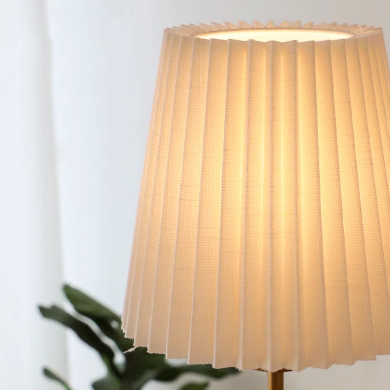 Camille – Lustre Vintage