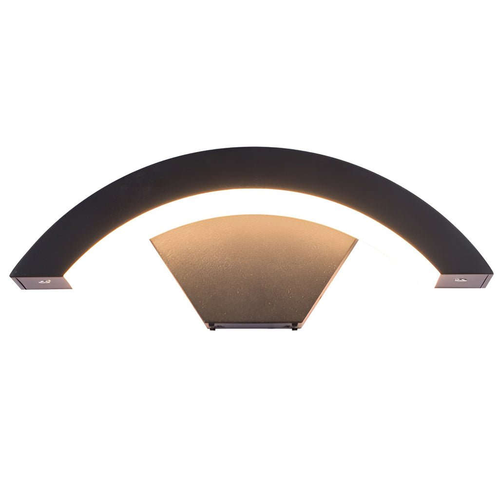 Akagi – Lampe Murale Extérieure LED Incurvée