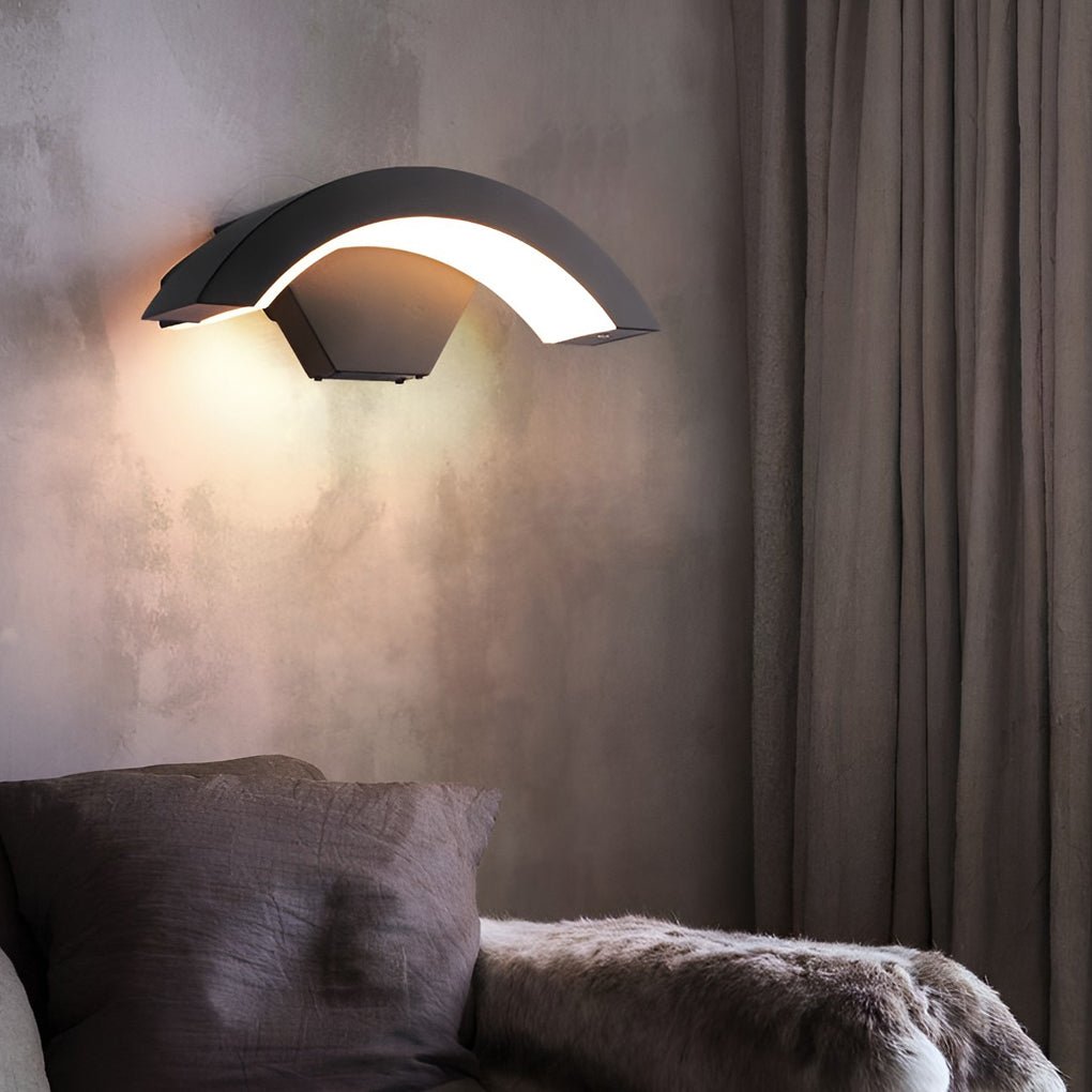 Akagi – Lampe Murale Extérieure LED Incurvée