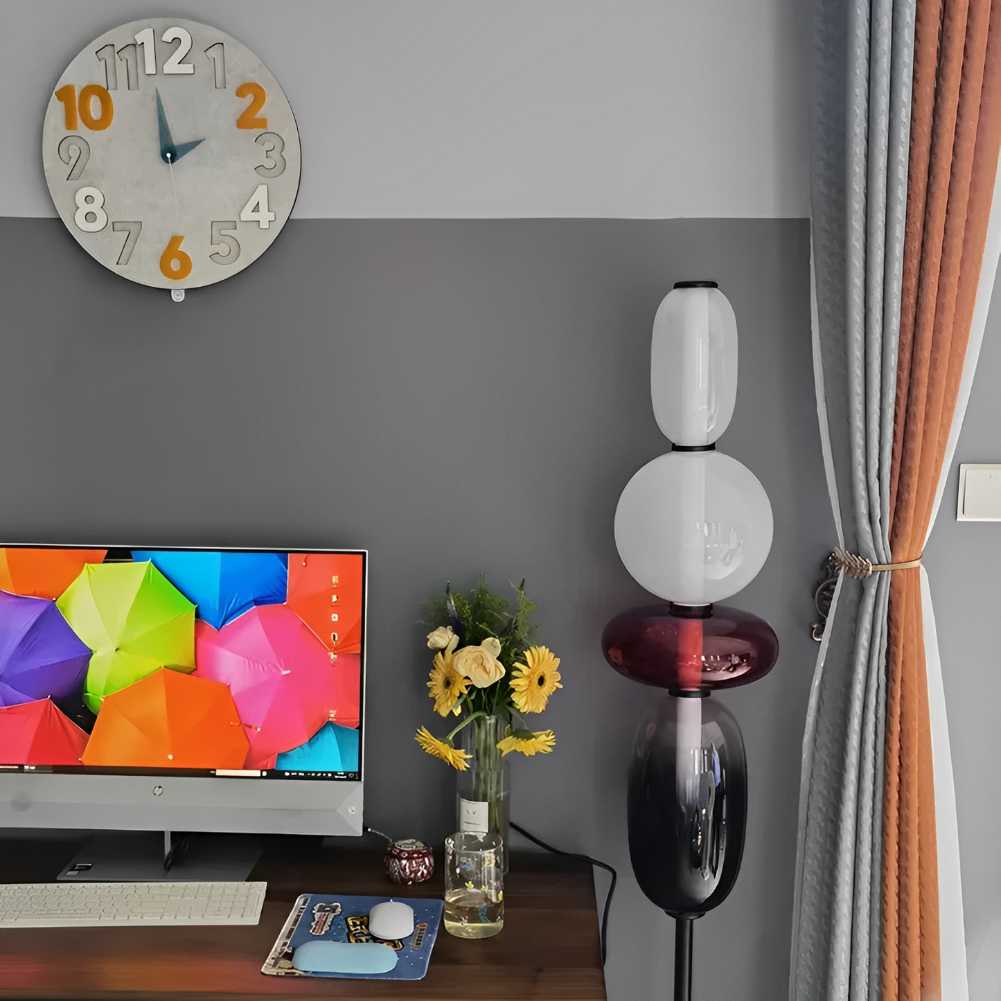 PrismGlow – Lampe en verre colorée avec jeux de lumière fascinants