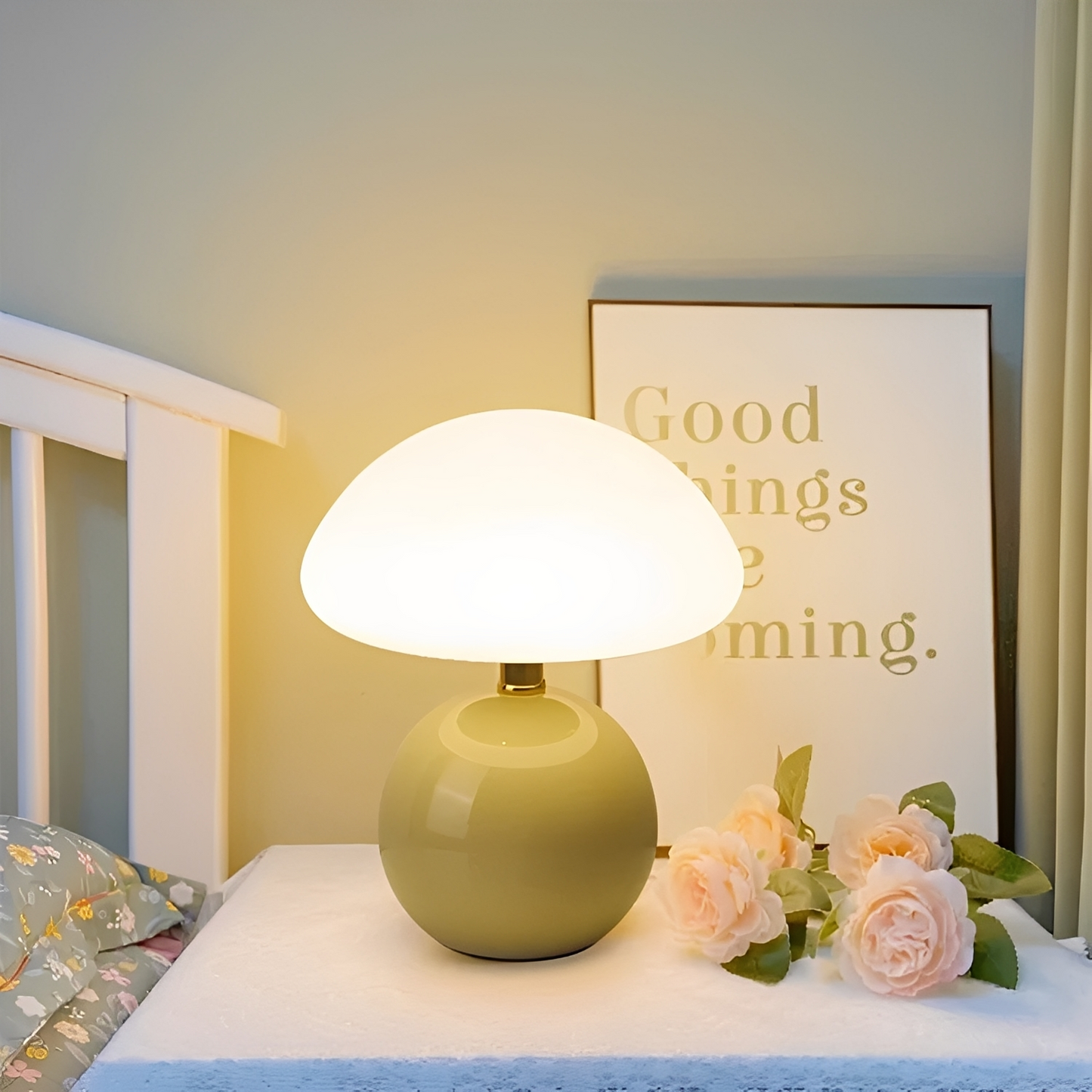 Nelly – Lampe de table champignon moderne au design givré