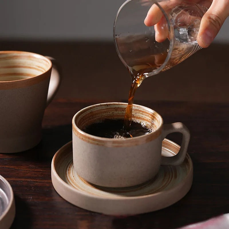 Felipe – Tasse à café en grès élégante