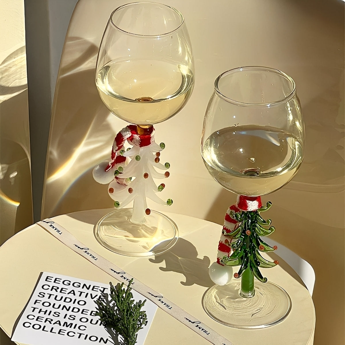Festiva – Verre à vin sapin de Noël en borosilicate