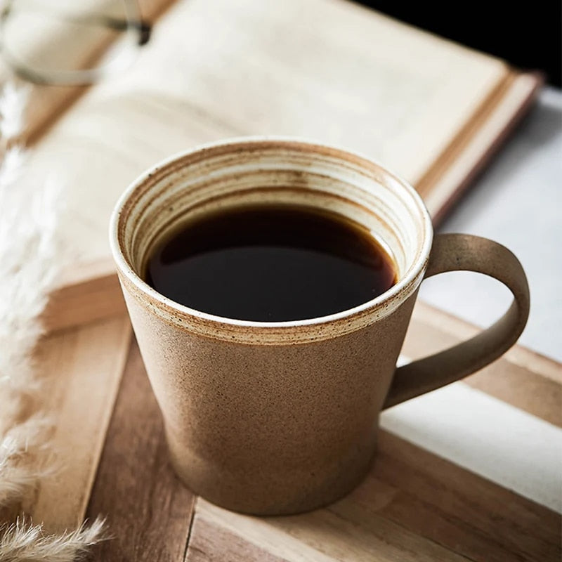 Felipe – Tasse à café en grès élégante