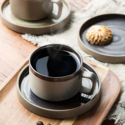 Felipe – Tasse à café en grès élégante