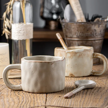 Juan – Tasse en porcelaine rétro faite à la main