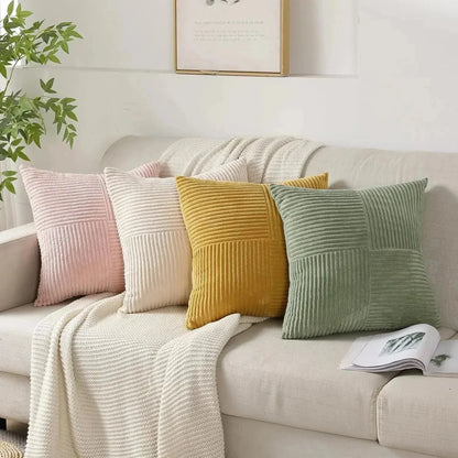 Rina – Housse de coussin en velours côtelé
