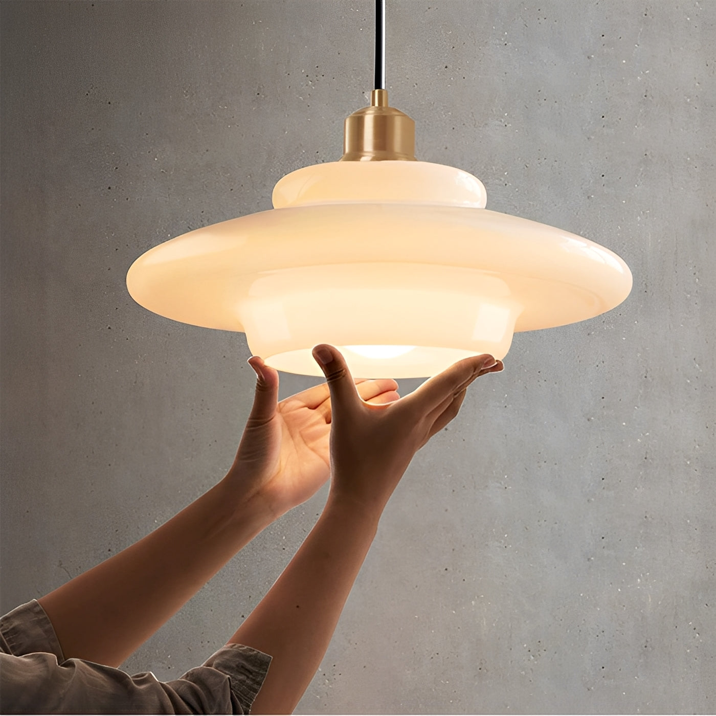 Lucine – Lustre en Verre Minimaliste
