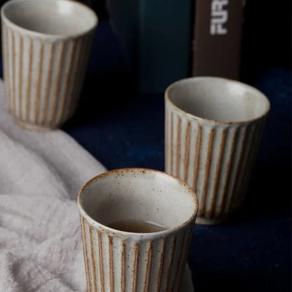 Nadine – Tasse à thé rétro