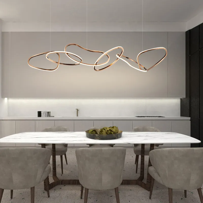 Reina – Suspension minimaliste postmoderne