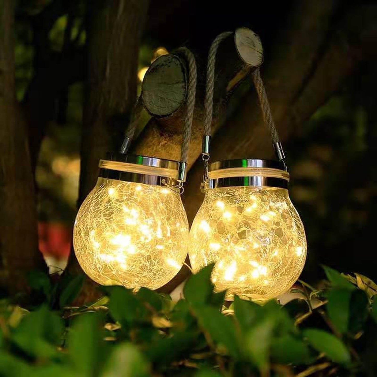 Naomi – Lampe de jardin solaire