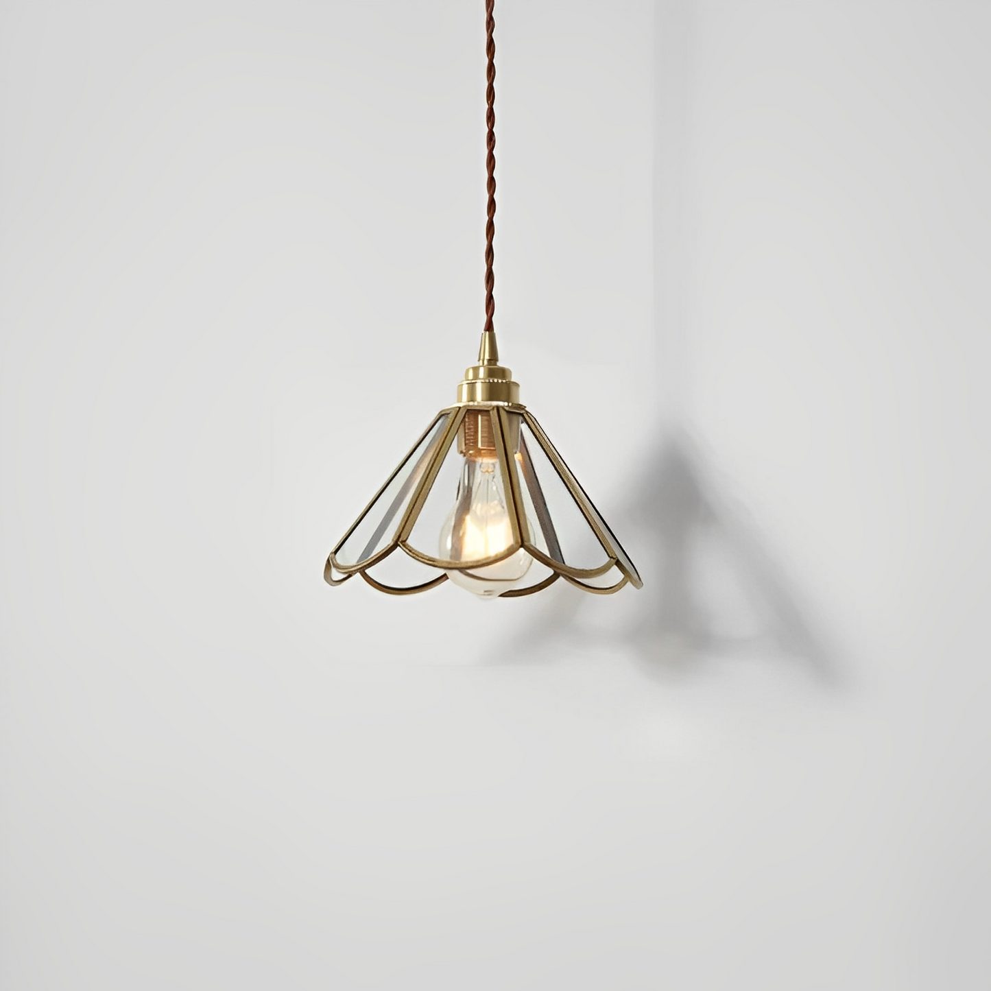Clara – Suspension en verre avec câble en tissu