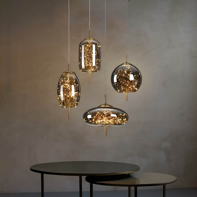 Ellyse – Suspension avec design en verre étincelant : L'élégance classique rencontre la magie moderne