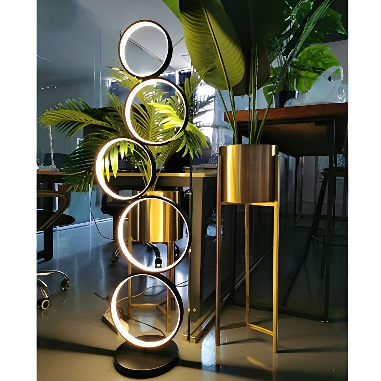 Marlin – Élégante lampe à anneau LED