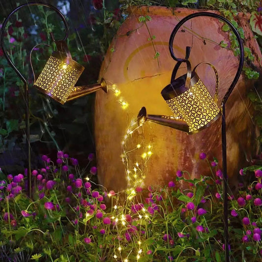 HanaFlow – Lampe Cascade Arrosoir Solaire
