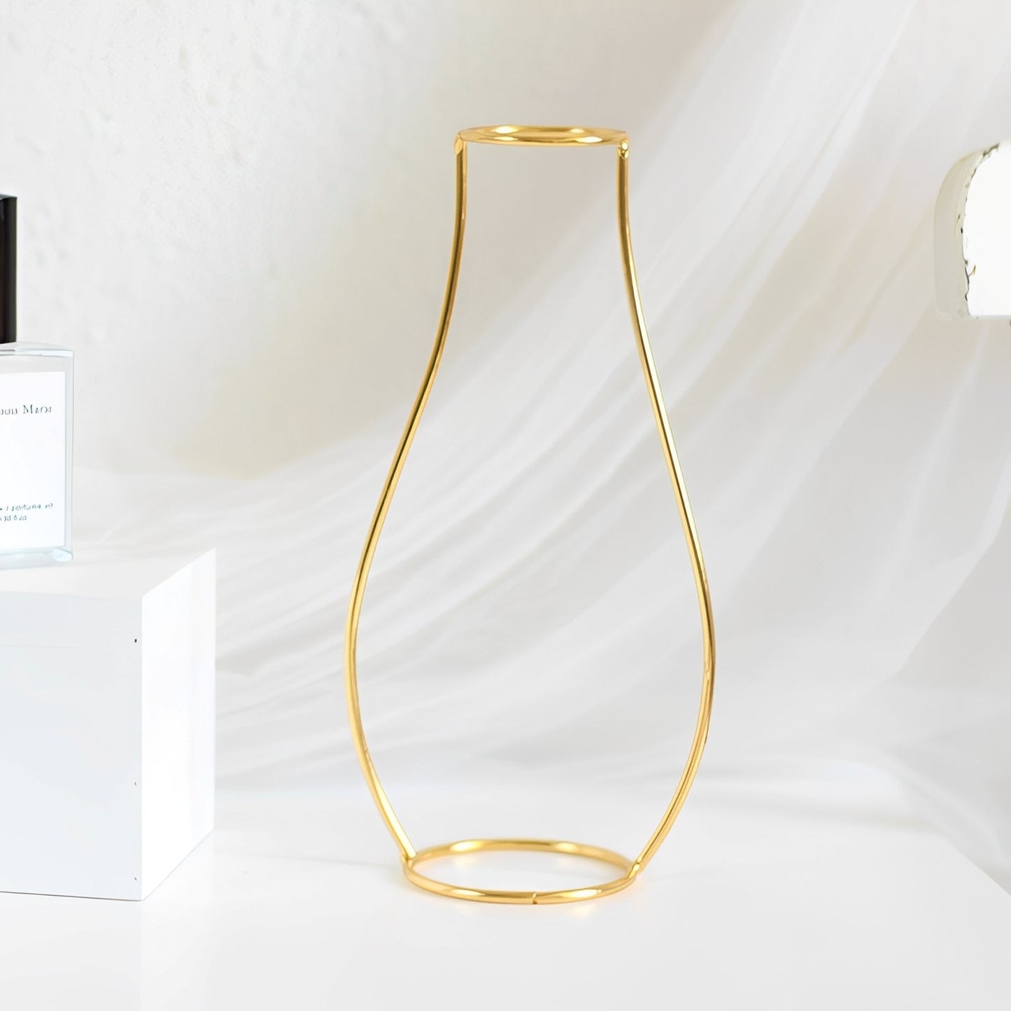 Anne – Vase de plante en fer