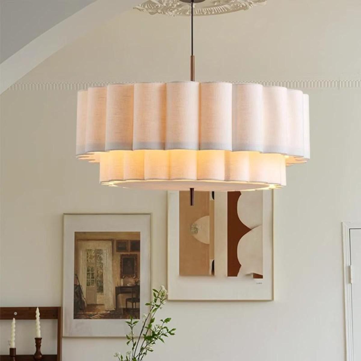 Emily – Lustre français