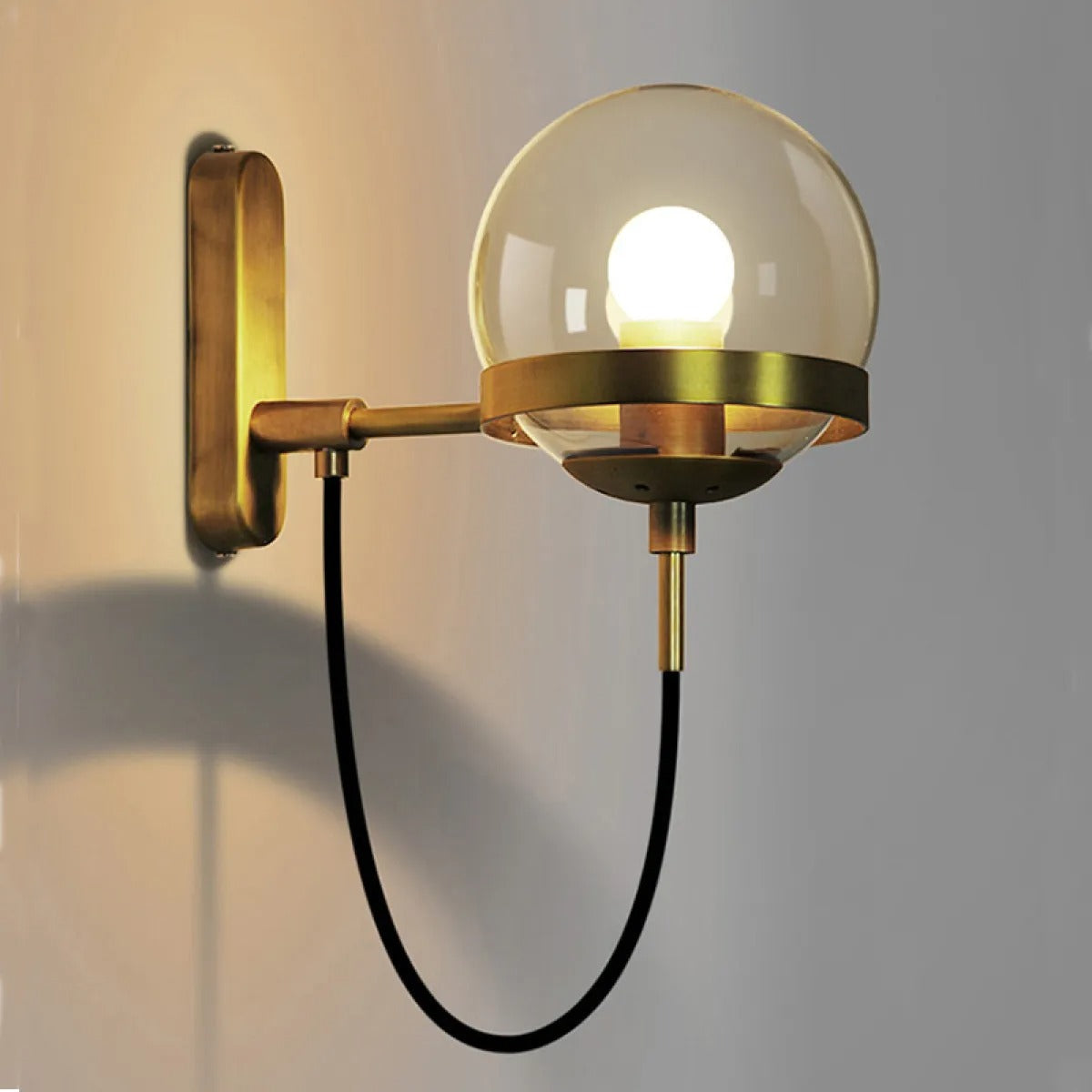 Oskar – Applique Murale en Verre Rétro