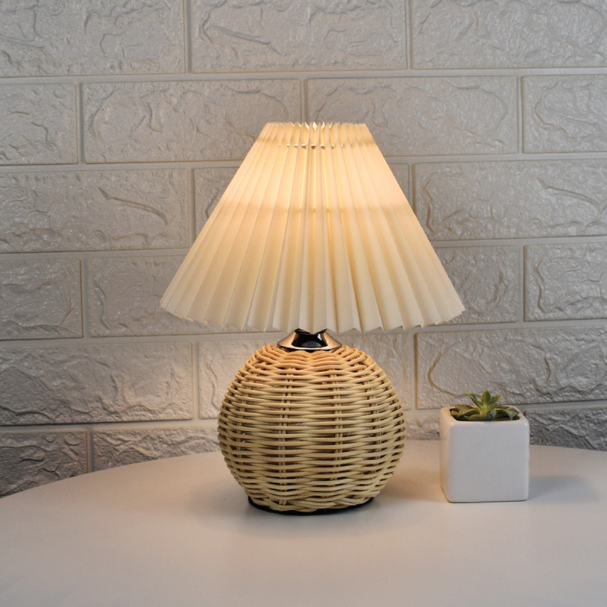 Elodia – Lampe de chevet pliée