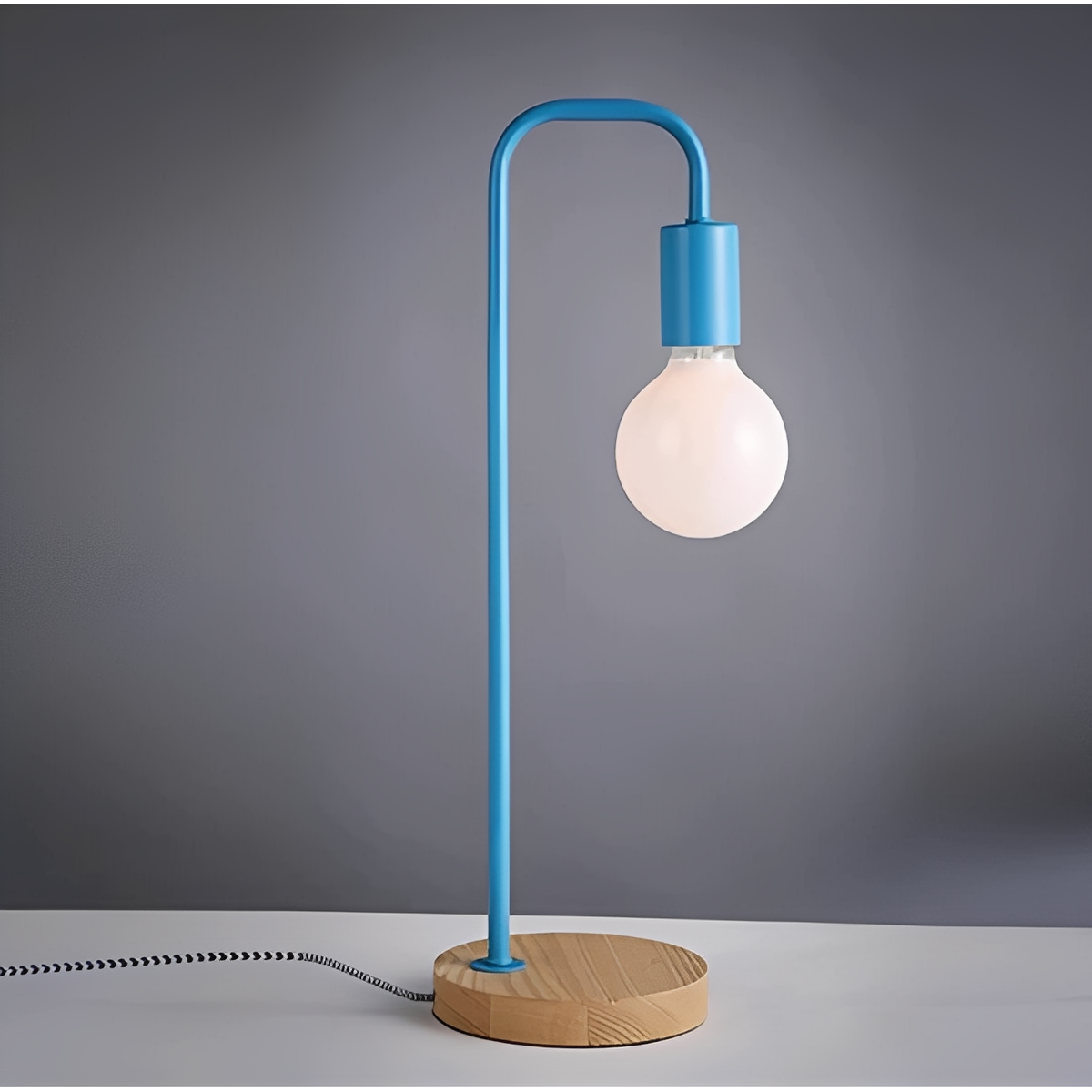 Arvid – Lampe de Table Rétro Moderne