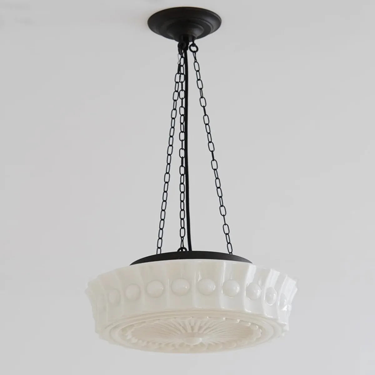 Priam – Plafonnier antique