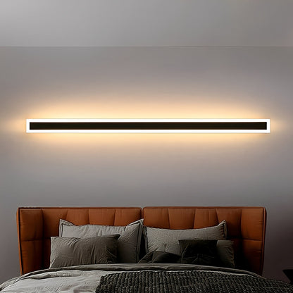 Stria – Applique murale extérieure LED minimaliste