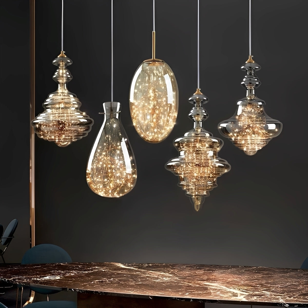 Arian – Lustre en verre et laiton ancien