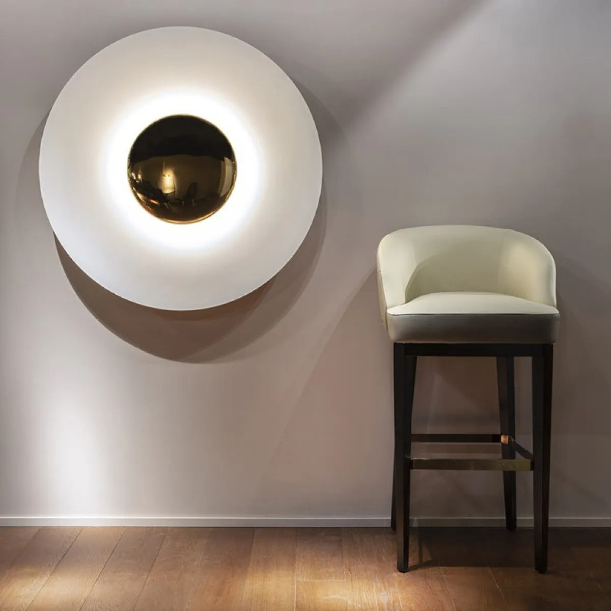 Leon – UFO Applique Murale