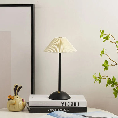 Livra – Lampe de Table Pliable Rechargeable Scandinave