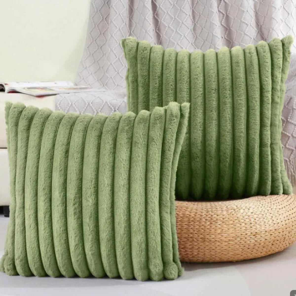 Emi – Doux Velours Housse de Coussin