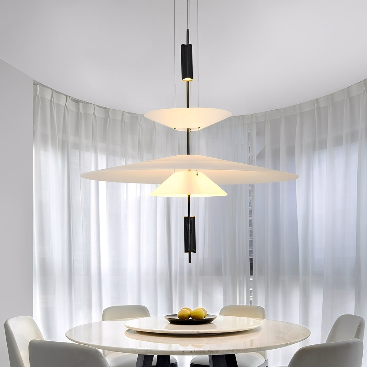 Sally – Suspension Nordique en Acrylique