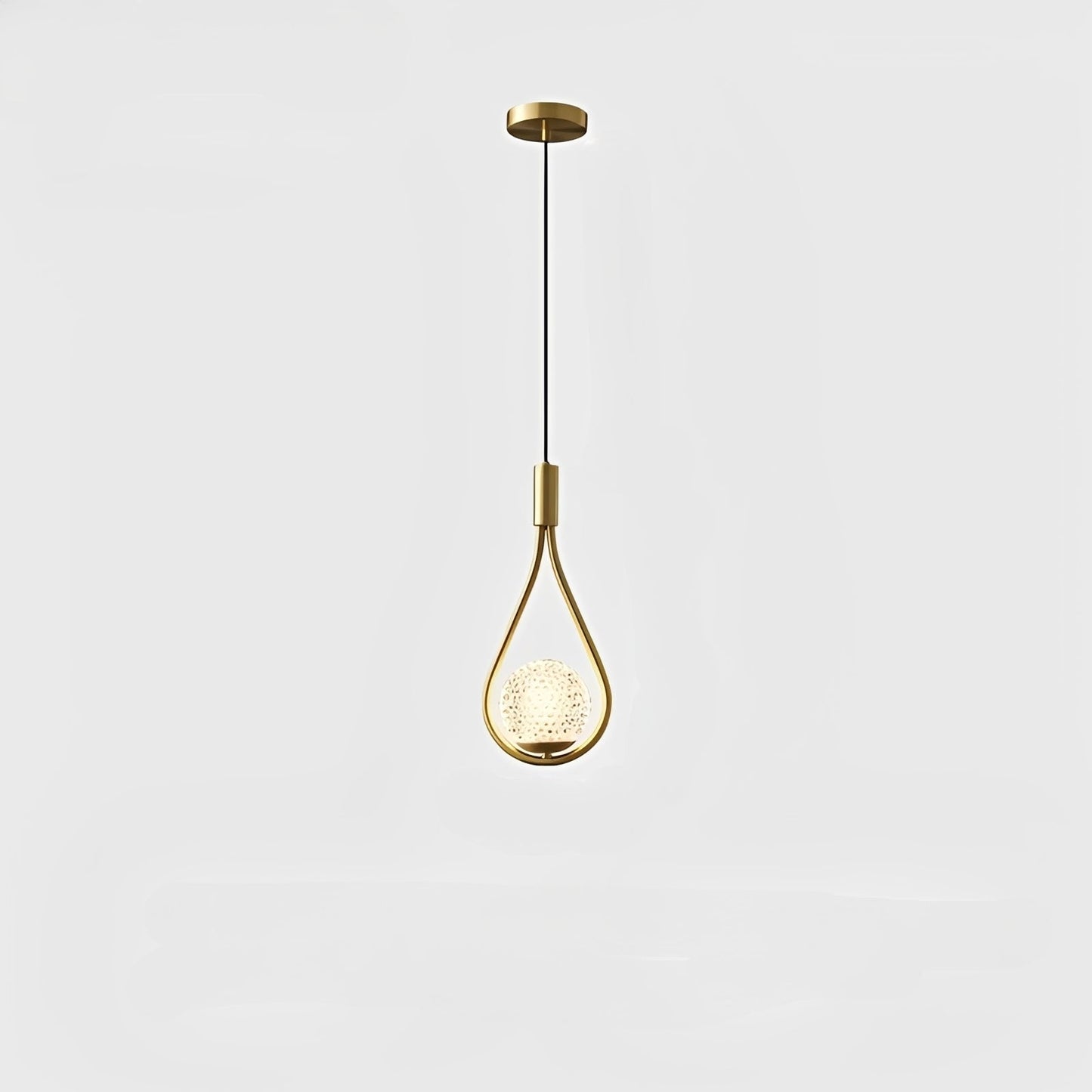 Cova – Suspension en cuivre minimaliste