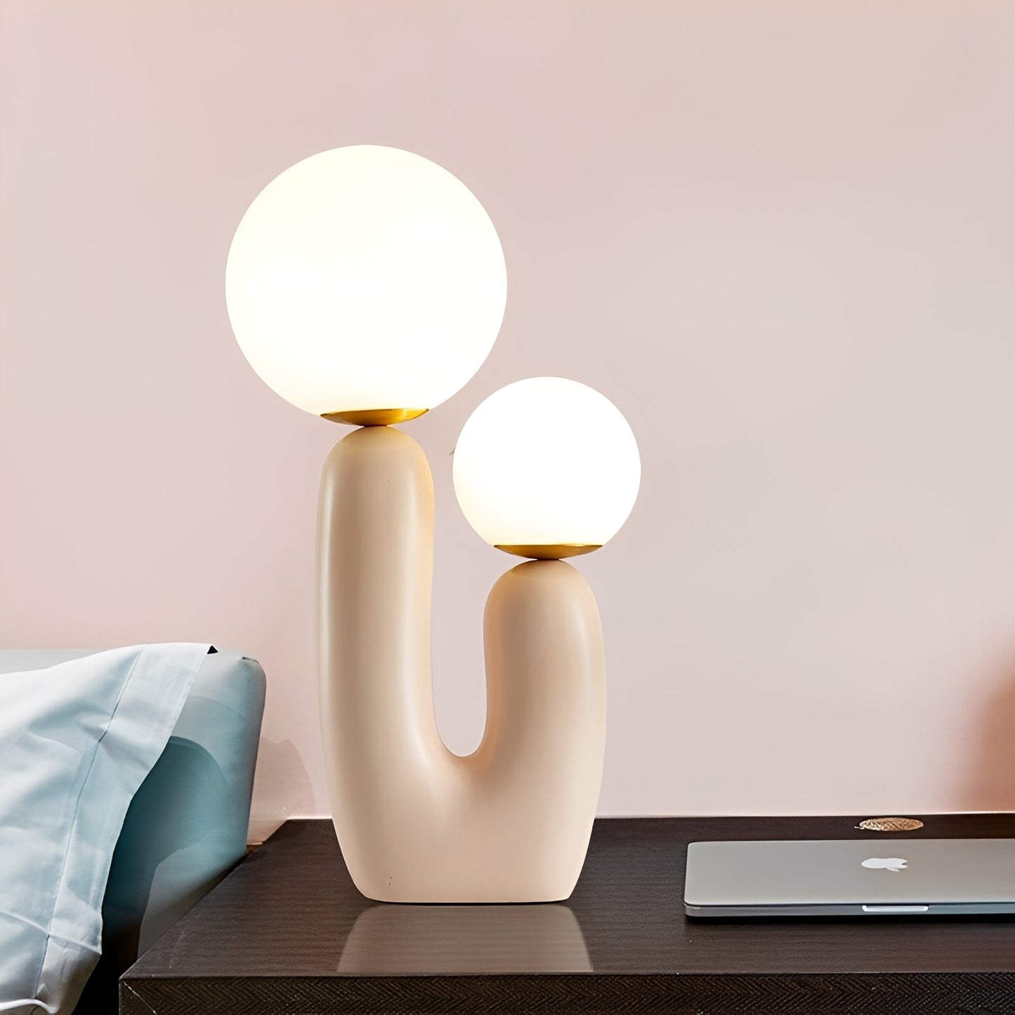 Mireille – Double lampe de table designer en résine et verre