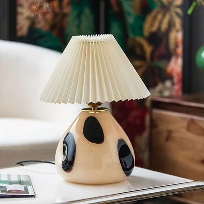 Nora – Lampe de table en céramique nordique