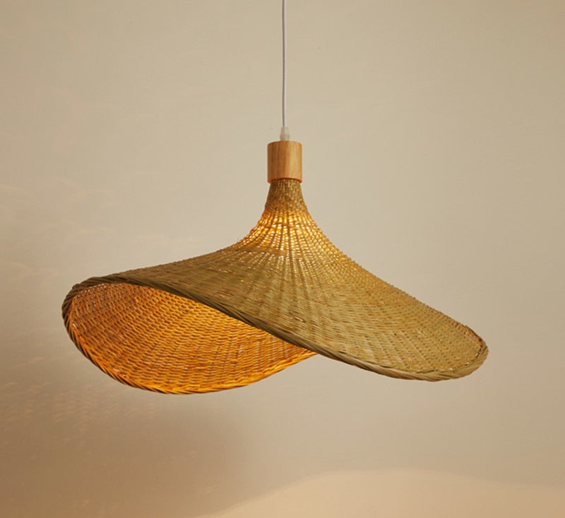 Bambusa – Suspension en rotin et bambou