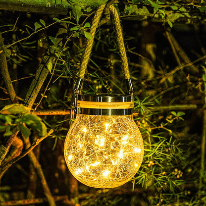 Naomi – Lampe de jardin solaire
