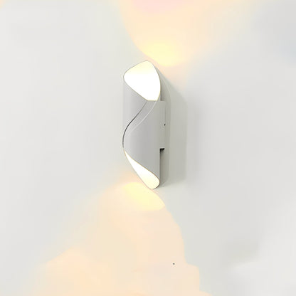 Aris – Moderne applique murale LED extérieure