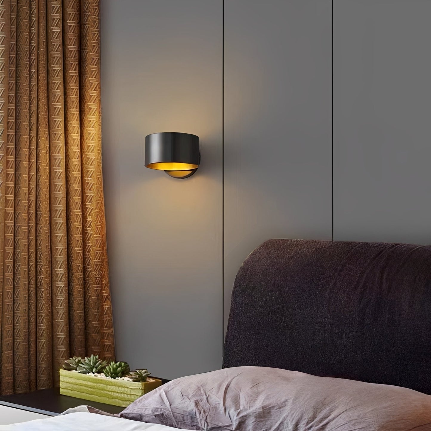 Orion – Luxe Applique Murale