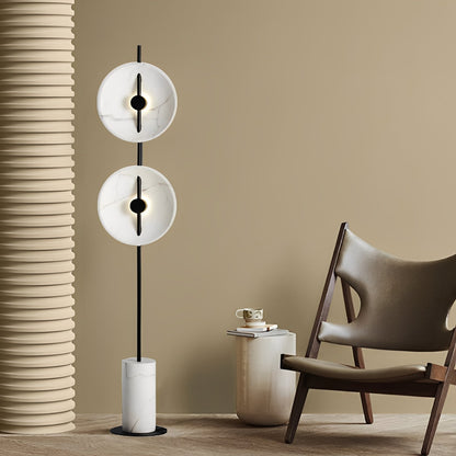 Mariel – Lampadaire en marbre blanc