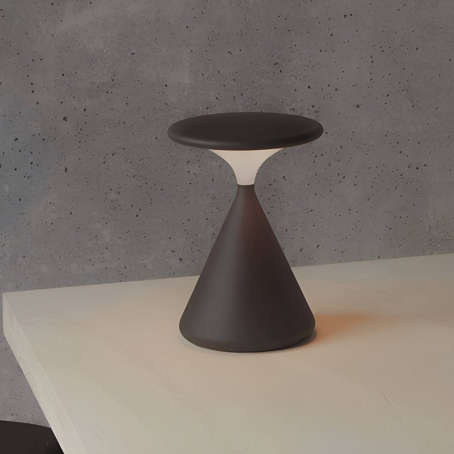 Mira – Lampe Mini Portable de Table