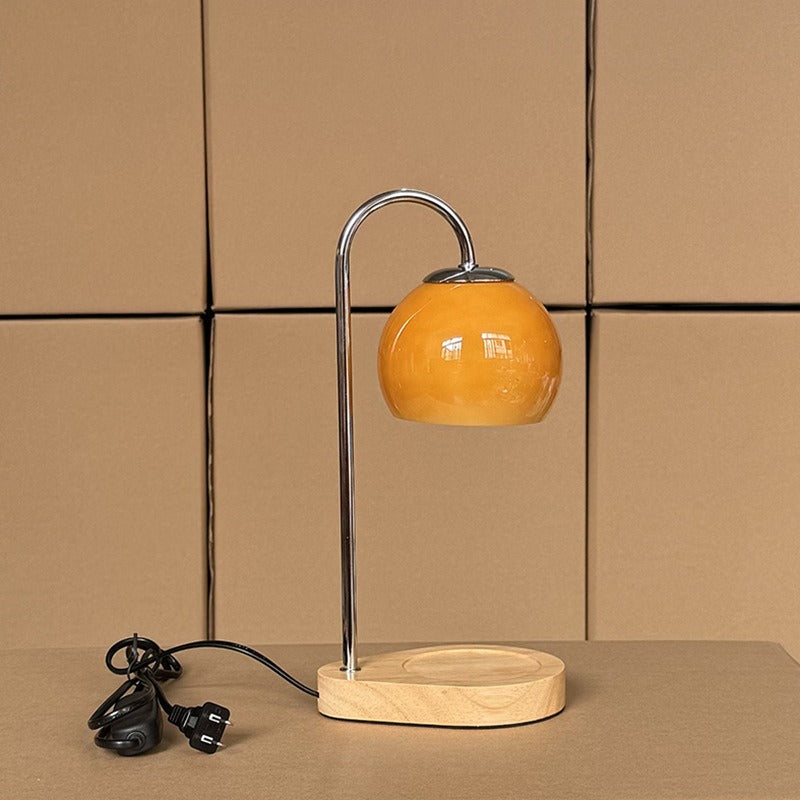 Miyu – Lampe de table en bois massif créative à cire fondue