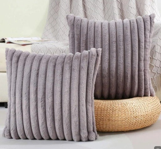 Emi – Doux Velours Housse de Coussin