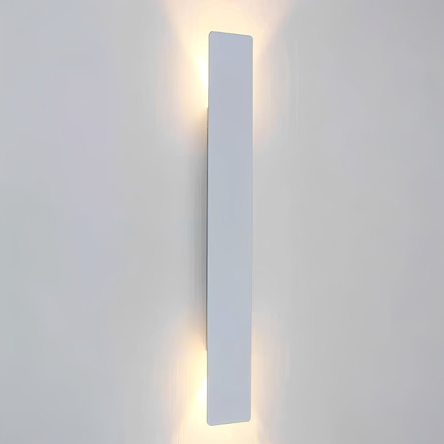 Laine – Moderne Wandlampe