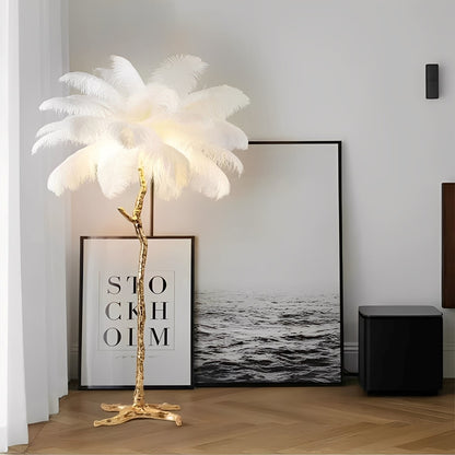 Gia – Lampe sur pied en plumes de résine
