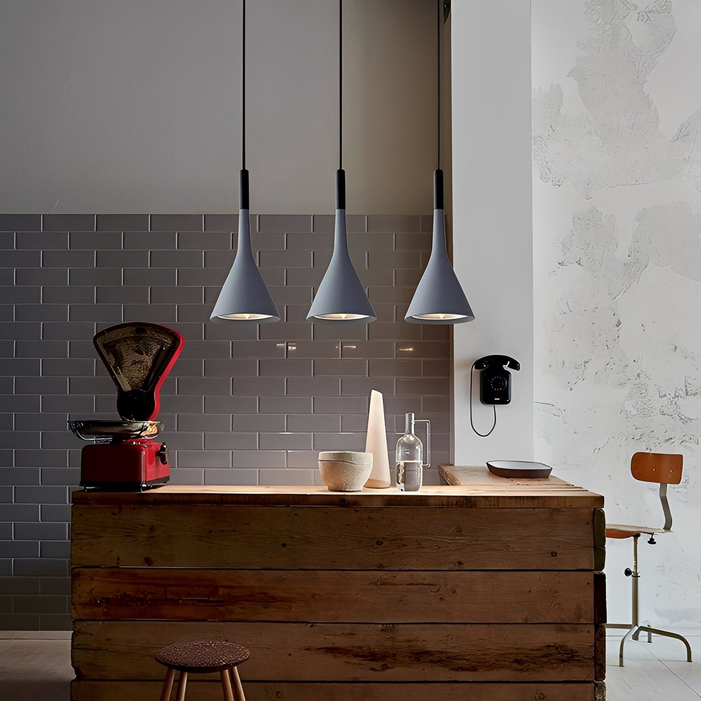 Arashi – Suspension moderne en corne d'aluminium